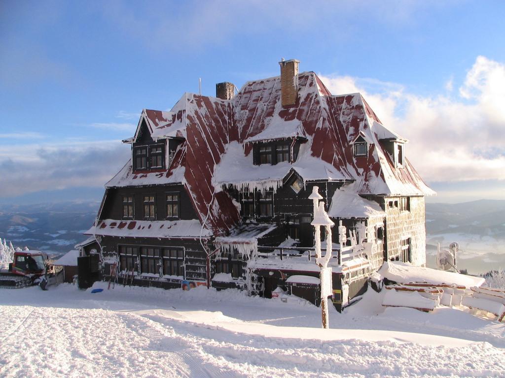 Hotel Radegast Dolní Bečva Exteriér fotografie